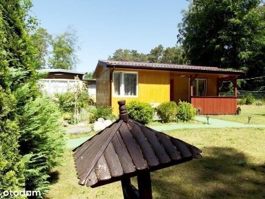 Na sprzedaż dom + 3 domki letniskowe - Pobierowo