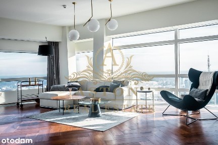 Spectacular 2 bedroom apartment at Złota 44