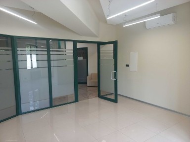 Lokal 105C w centrum Tomaszowa Mazowieckiego (Budynek TOMAX)