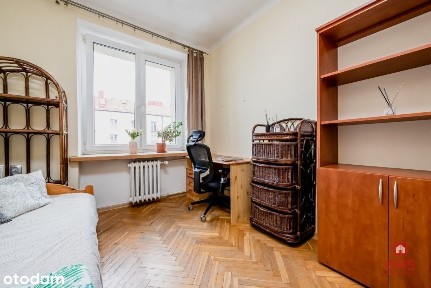 2 pokojowe mieszkanie w centrum.