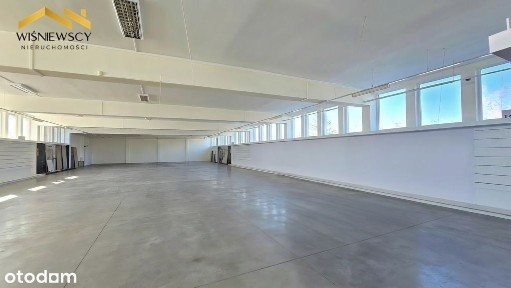 Sala 400 m² + boksy usługowe przy Królewieckiej