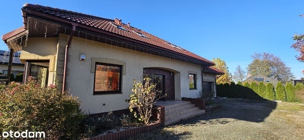 Dom 201 m² z działką 974 m² w Bestwince
