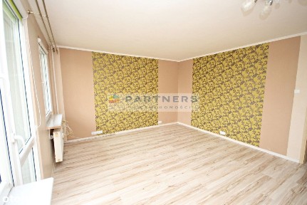 3pokoje/winda z poziomu 0/parking/balkon