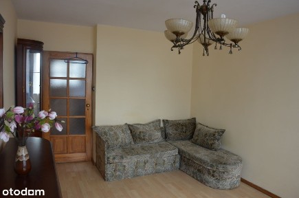 | Saska Kępa | 3 pokoje | Widok |