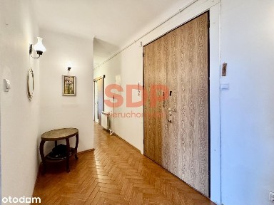 Trzy pokoje w kamienicy z HISTROIĄ!