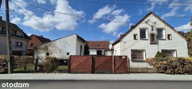 Dom w Centrum Chróścic