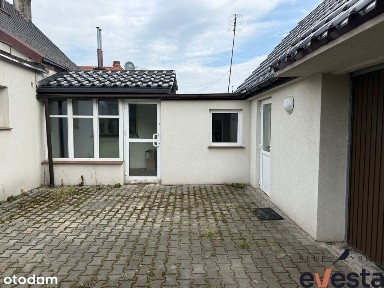 Dom bliźniak 207, 5 m², garaż, Zakrzów, do remontu