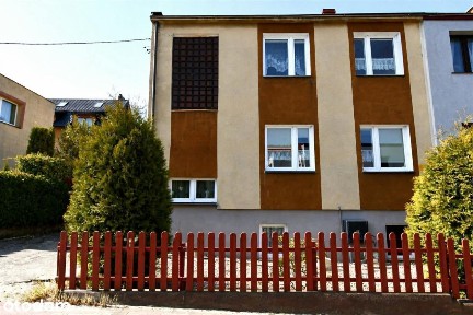 Dom nad morzem z potencjałem - 2 mieszkania, świet