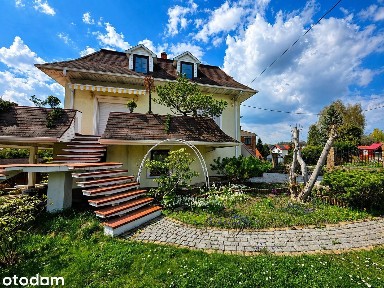 Dom wolnostojący z basenem/Mogilany/ Piękny widok/wysoki standard250m2