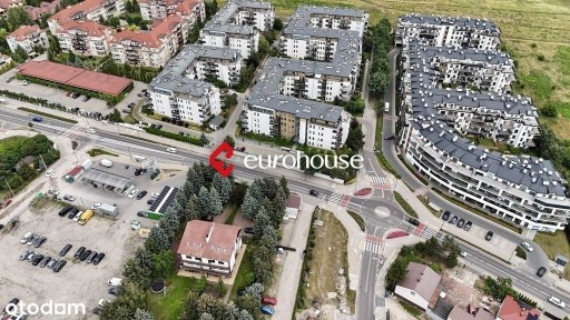 Narożny lokal z parkingiem bez VAT-U