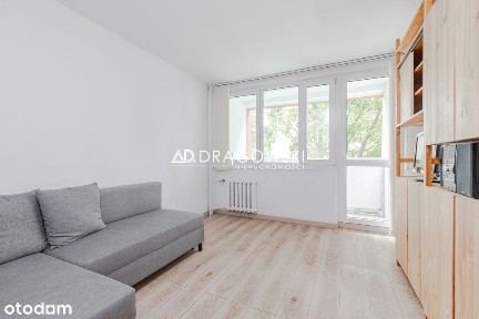 Ścisłe centrum 31 m2 balkon ciche umeblowane