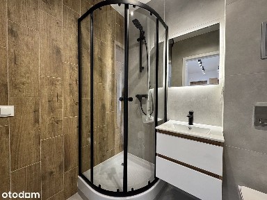 3 pokoje z balkonem | świeżo po remoncie | Grabiszyńska