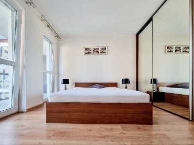 3 pokoje/ Wola ul. Skierniewicka/ 70m²/ 15m taras/ Garaż/ Metro Płocka/ Metro Rondo Daszyńskiego