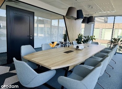 Biuro 323 m² z własną kuchnią i salą konferencyjną