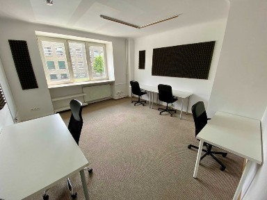 Pokój biurowy 15m², centrum, aneks kuchenny, WiFi 1Gb/s, drukarka