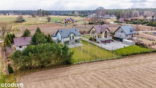 Energooszczędny bliźniak 15 minut od morza