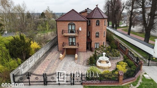 Dom 280 m2 z lokalem usługowym, Milejów