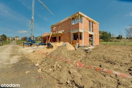 Nowy dom w zabudowie bliźniaczej 146m2