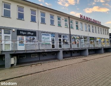 Lokal handlowo-usługowy na sprzedaż - duży potencjał 22 m² | Parking