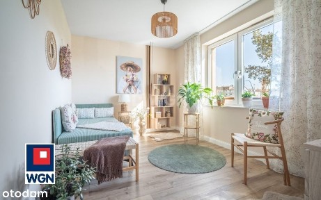 3 pokoje|meble|winda|komórka lok|miejsce post.|Reda|Teren zamknięty