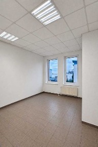 Lokal do wynajęcia 18 m2 - Czynsz obejmuje Media