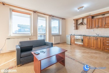 Bronowice | 70 mkw | 3 pok. | Dwupoziomowe | 2 balkony