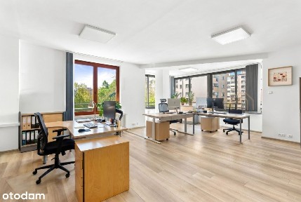 lokal biurowy/150,90 m²/al. Jana Pawła II/centrum