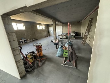 Wynajmę pomieszczenia powierzchnia handlowa / biurowa 200M2 Kłobuck