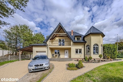 Przestronny dom z dużą działką Gościcino