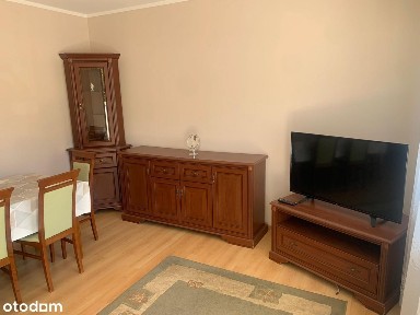 Przestronne dwupokojowe mieszkanie w Lubinie z piwnicą i dużą komórką