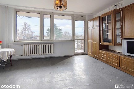 4 pokoje, 2 piętro, duży balkon, oddzielna toaleta