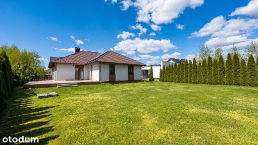 Dom parterowy 5 pokoi garaż działka 1024 m2