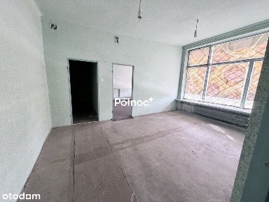 Budynek handlowo-usługowy w Tarnobrzegu - 400 m2