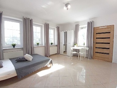 [PL, ENG, RU] Duża Kawalerka Łomianki (36m2). Flat. Квартира. ul Lwowska koło LIDL
