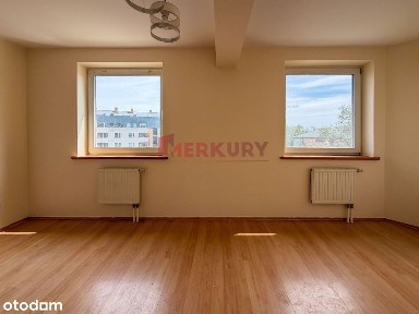 Krzyki | Balkon | Cisza i zieleń | do odnowienia