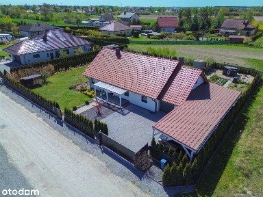 (REZERWACJA) Komfortowy dom parterowy 138 m² na dużej działce