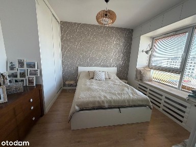 45 m2 | Garaż w cenie | Balkon | Metro Trocka 10 min. | English