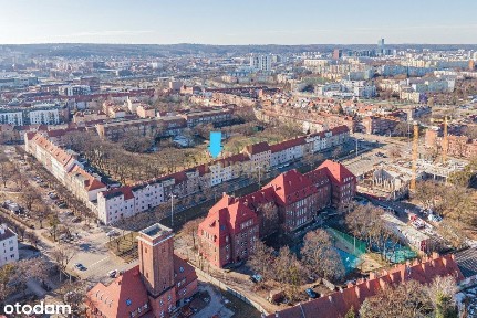 Lokal usługowy z najemcą||mieszkanie||5200mies.