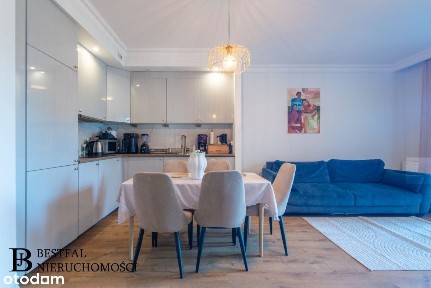 Wyspa Spichrzów, Apartament z widokiem na Motławę
