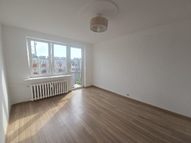 KAWALERKA 20 m² PO remoncie - SŁOWACKIEGO 12, PŁOCK (4 pietro)