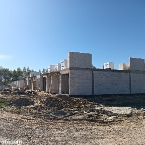 Nowe osiedle domów - zabudowa szeregowa, garaż, og
