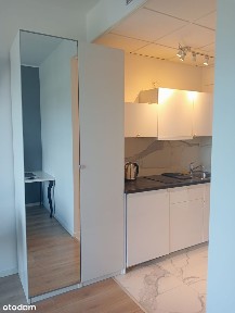 WYNAJĘTE studio z miejscem postojowym