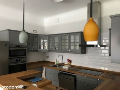 Elegant apartment near Three Crosses Square I South Downtown I