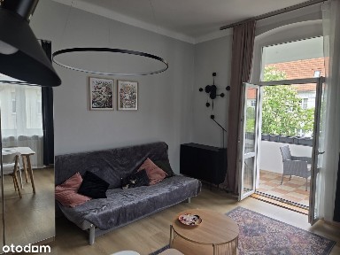 Wynajem mieszkania z balkonem w kamienicy