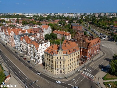 Mieszkanie 89,5m2 w zabytkowej kamienicy w Toruniu