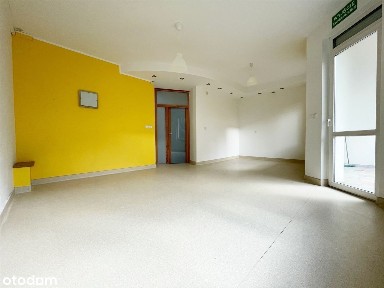 Lokal usługowy, 72 m2, Klecina, 3 pomieszczenia