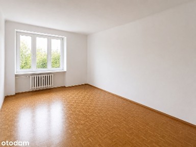 3 Pokoje~ osobna Kuchnia~ Balkon~ PKP Zielonka 400m