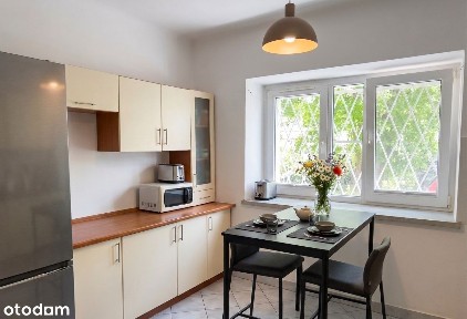 REZERWACJA! NIŻSZA CENA - NOWOLIPKI -30,25 m²- METRO - DLA STUDENTA