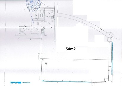 Lokal użytkowy na parterze z witryną i parkingiem