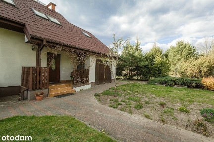 Dom mieszkalny w miejscowości Powązki gm. Leszno
